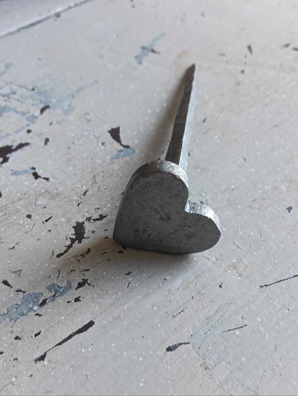Hand Crafted Cast Iron Heart 3 inch length One Nail